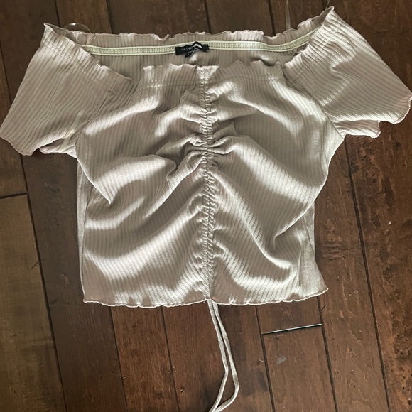 Fashion Nova Cream Ruched Top - Picture 1 of 5